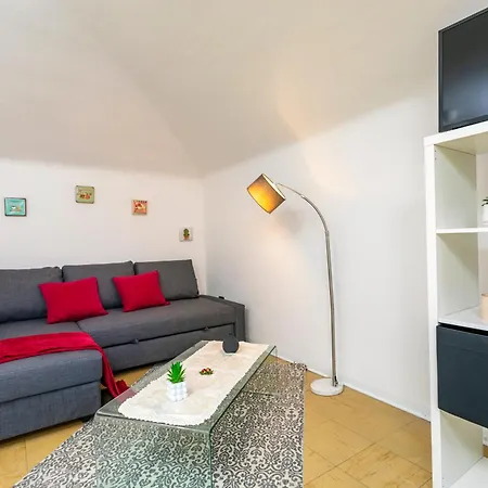 Apartment Etnea *